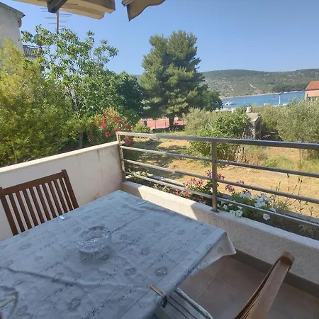Apartment Marenic *