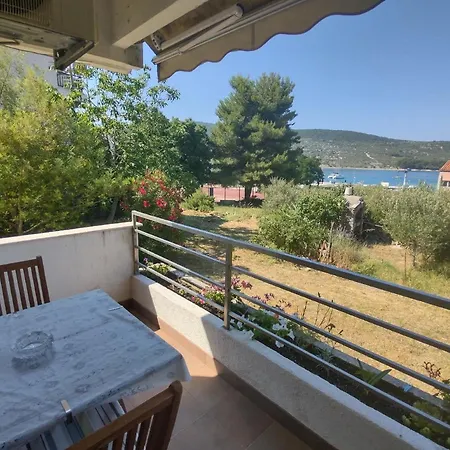 Marenic Apartment Cres
